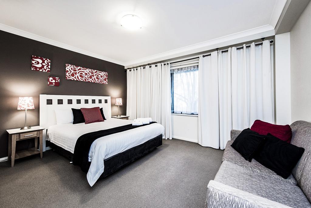 Airexec Apartments Perth Exterior photo