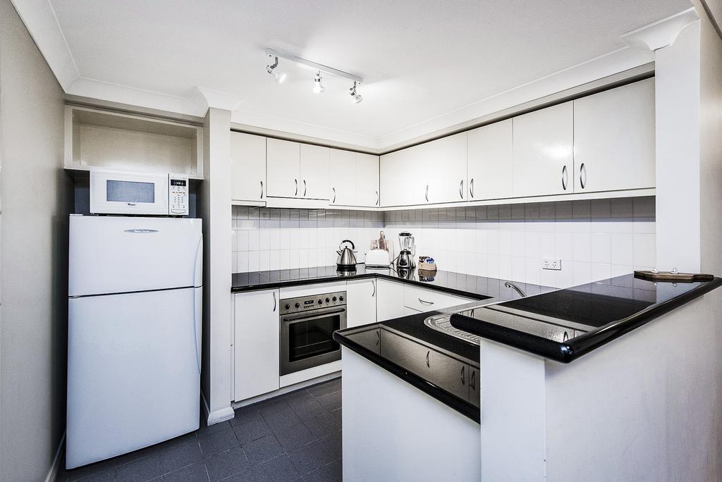 Airexec Apartments Perth Exterior photo