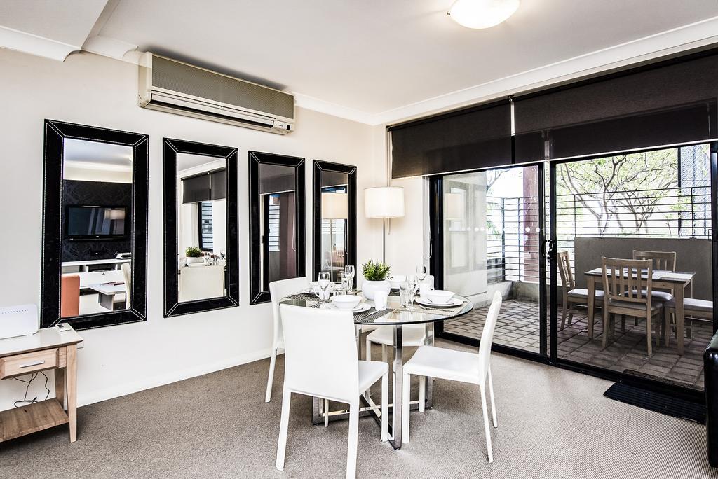 Airexec Apartments Perth Exterior photo