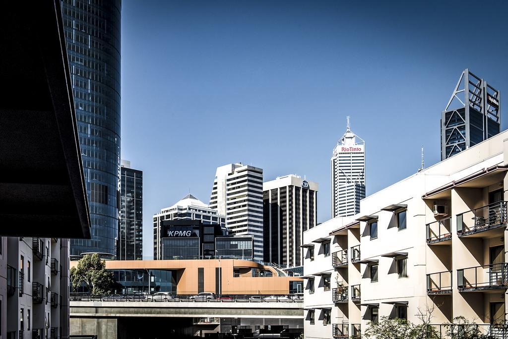 Airexec Apartments Perth Exterior photo