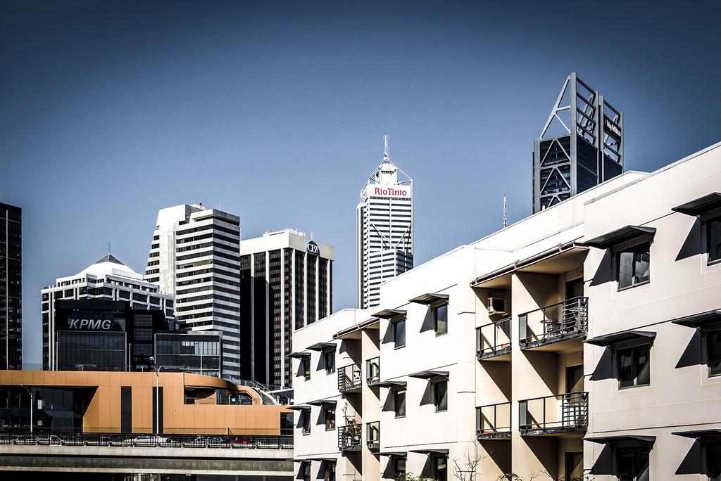 Airexec Apartments Perth Exterior photo