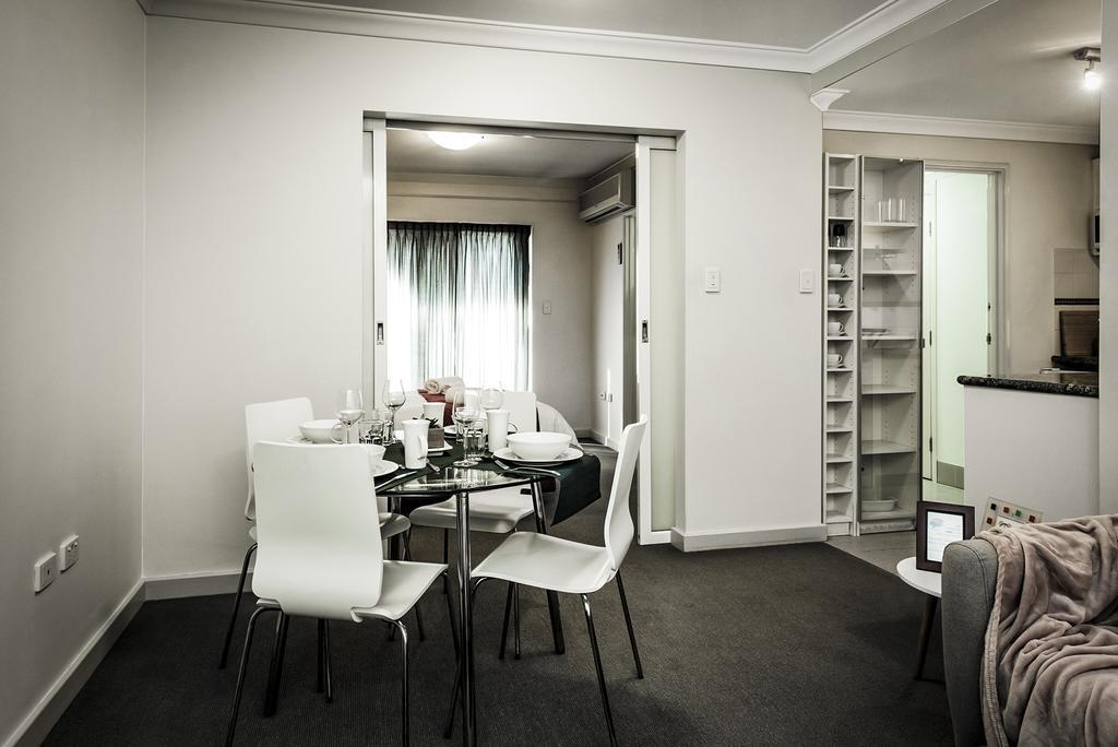 Airexec Apartments Perth Exterior photo